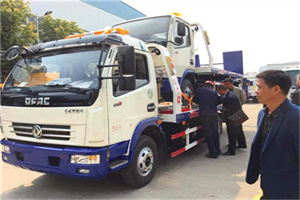 隰县汽车道路救援拖车价格
